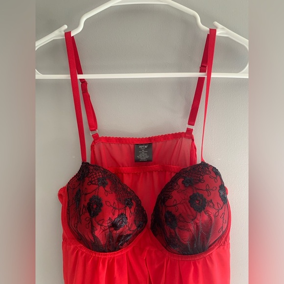 Womens Apt 9 Intimates Red & Black Lace Slit Ruffled Spaghetti Strap Lingerie XL - Picture 2 of 8